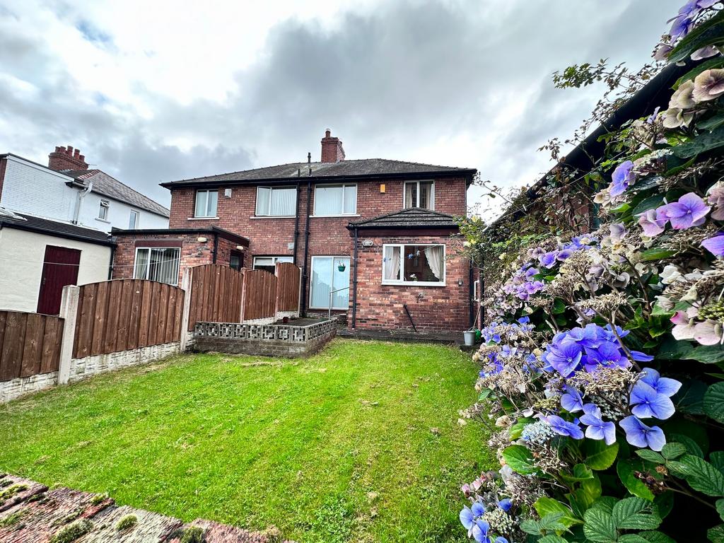 Carlisle, Carlisle CA2 3 bed semidetached house for sale £150,000