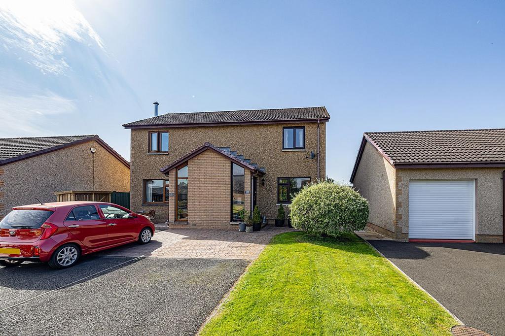 13b St. Cuthberts Drive, St. Boswells TD6 0DF 2 bed semidetached house