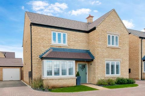14 Bowen Way, Chipping Norton, OX7 5UZ