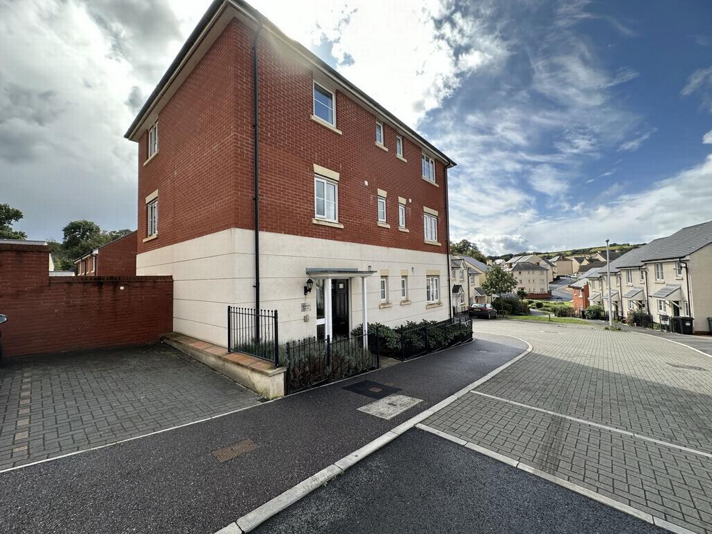 Carnac Drive, Dawlish, EX7 2 bed flat for sale £159,950
