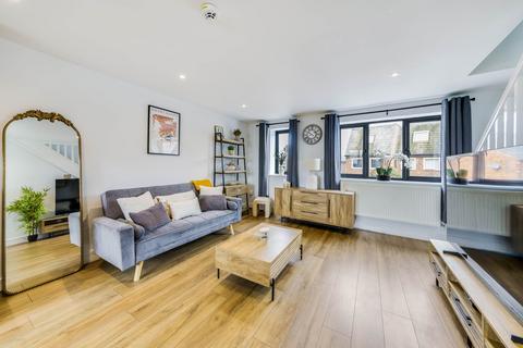 undefined, The Coach House, Sabir Court, Crescent Road, Temple Cowley