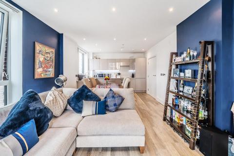 2 bedroom flat for sale, York Road, Battersea