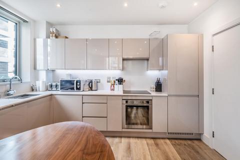 2 bedroom flat for sale, York Road, Battersea