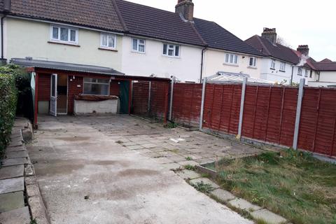 3 bedroom terraced house to rent, BARKING, IG11