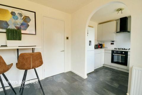 3 bedroom detached house for sale - Willow Close, Winsford