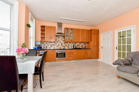 2 bedroom apartment for sale, Queen Street, Ramsgate, Kent