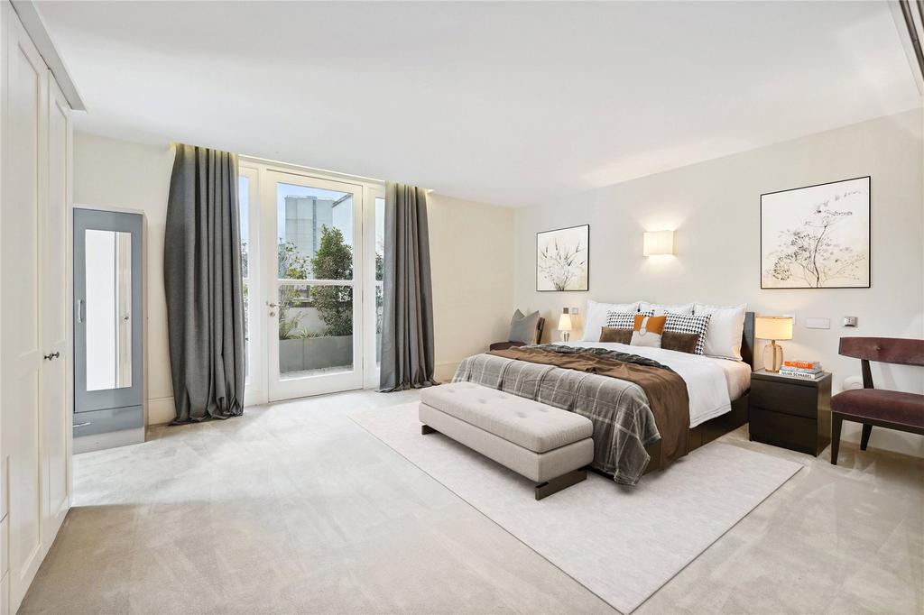 Principal Bedroom