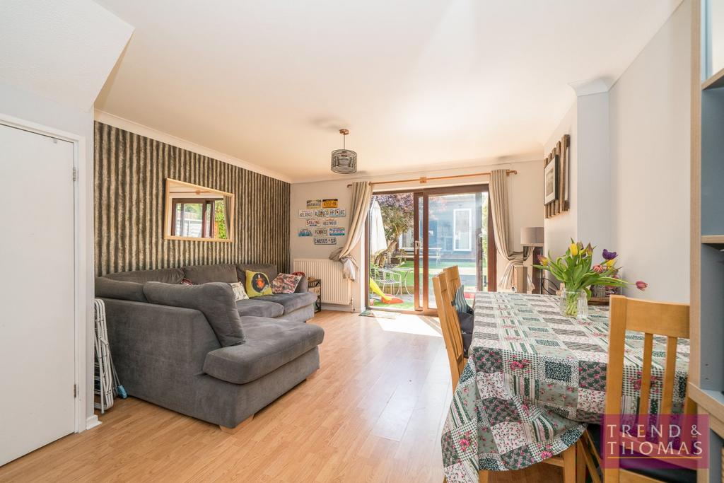 Clarkfield, Mill End, Rickmansworth... 3 bed terraced house £580,000