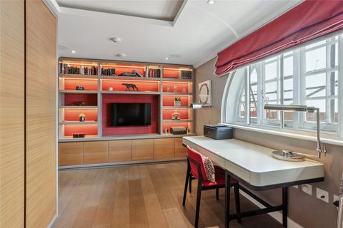 3 bedroom apartment to rent, New Cavendish Street, London, W1W