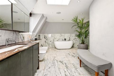 3 bedroom apartment to rent, New Cavendish Street, London, W1W