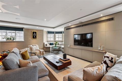 3 bedroom apartment to rent, New Cavendish Street, London, W1W