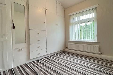 3 bedroom semi-detached house for sale - Mandale Road, Bradford, BD6