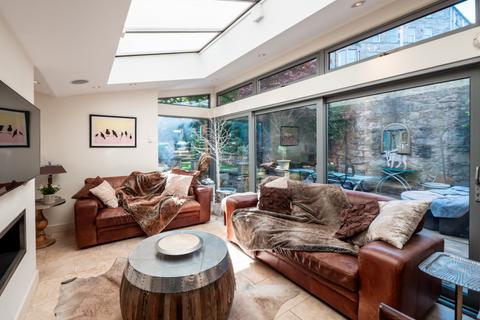 7 Doune Terrace, Edinburgh, EH3 6DY