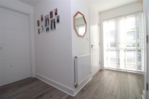 Flat 1, 1 Ginner Road, Swindon, SN3 1FF