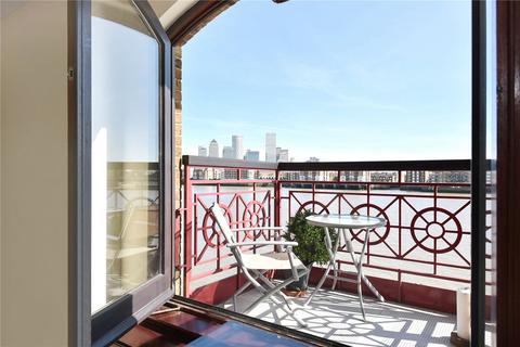 Flat 3, Trafalgar Court Wapping Wall, London, E1W 3TF