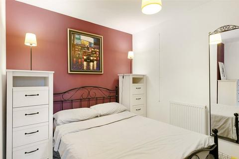 1 bedroom flat for sale, Palladio Court, Mapleton Road, London