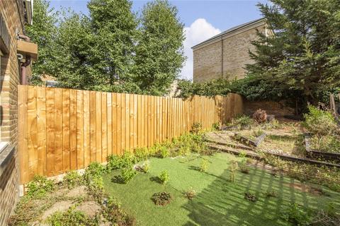 50 Schooner Close, London, E14 3GG