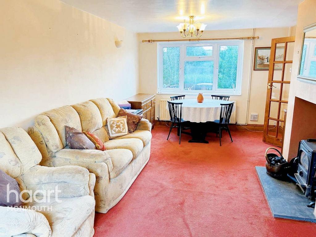 Queens Hill, Monmouth 2 bed semidetached house for sale £230,000