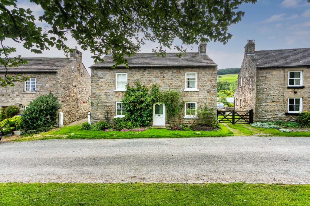 34 East Witton, Leyburn 4 bed detached house £750,000