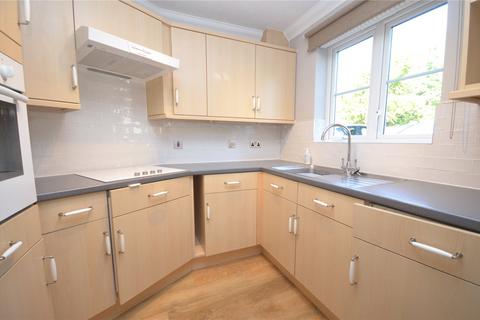 2 bedroom apartment for sale, The Hart, Farnham, Surrey, GU9