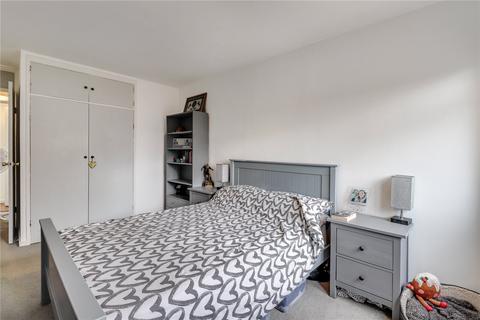 11 Alfred Place, Northfleet, Gravesend, DA11 7AU