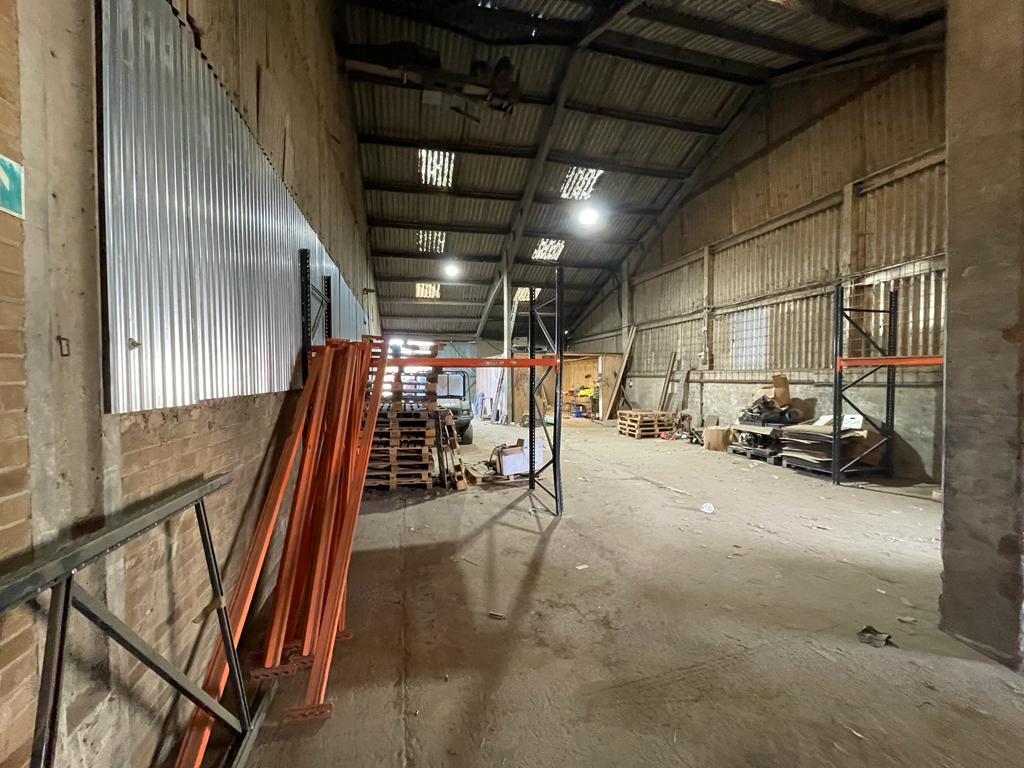 Tilbury Storage to rent £1,500 pcm (£346 pw)