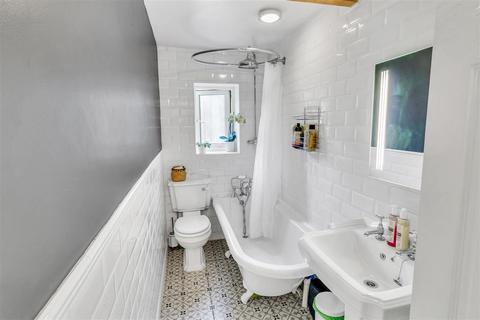 1 Hebden Grove, Hebden Bridge, HX7 7AD