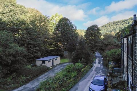 1 Hebden Grove, Hebden Bridge, HX7 7AD