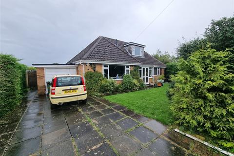 3 bedroom bungalow for sale - Foxcover Road, Heswall, Wirral, CH60