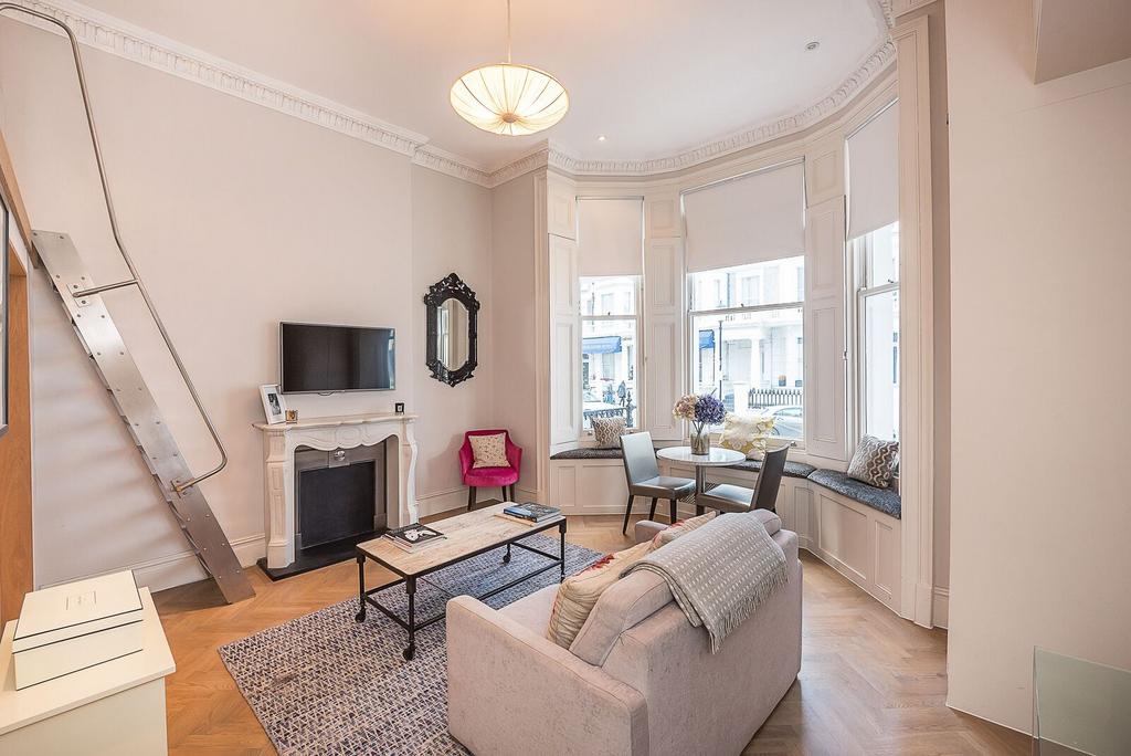 Living room, fireplace