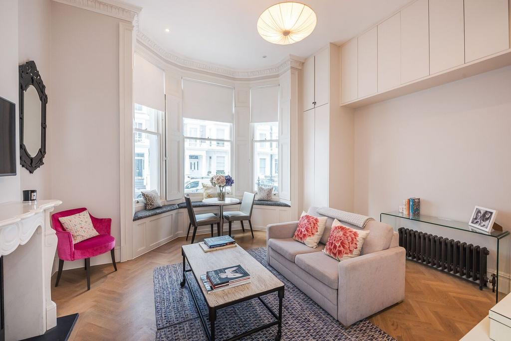 Living room, fireplace