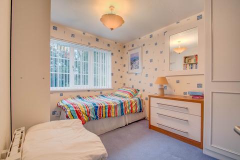 56 Atcham Close, Redditch, B98 0NY