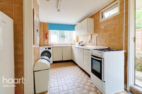 54 Lower Meadow, Harlow, CM18 7RE