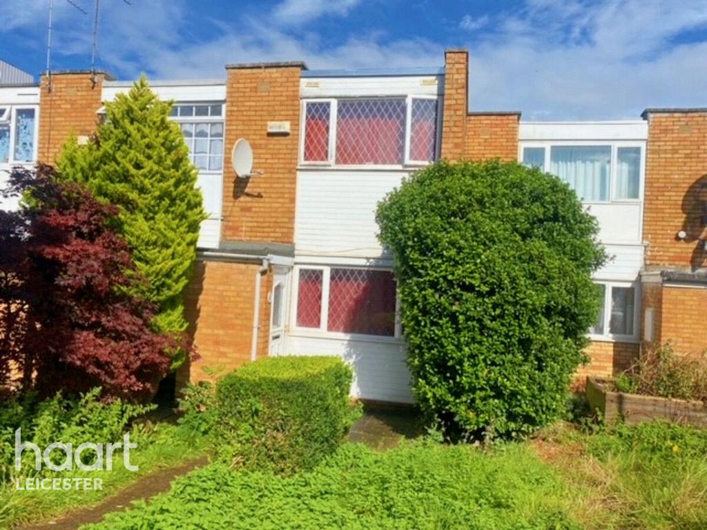 Campion Walk, Leicester 2 bed terraced house for sale £160,000