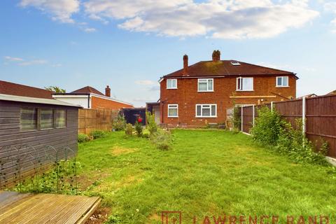 3 bedroom semi-detached house for sale - Deane Avenue, Ruislip, HA4