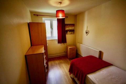 1 bedroom house to rent, Greatmeadow, Northampton NN3