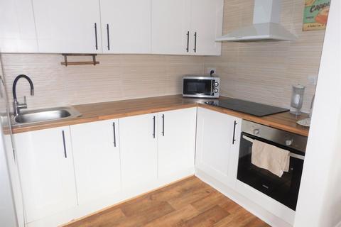 2 bedroom apartment for sale, Wormgate, Boston