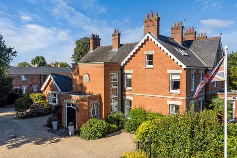 8 bedroom detached house for sale, Main Road, Morley, Derbyshire DE7 6DF