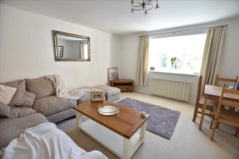183 Redford Close, Feltham, TW13 4TF