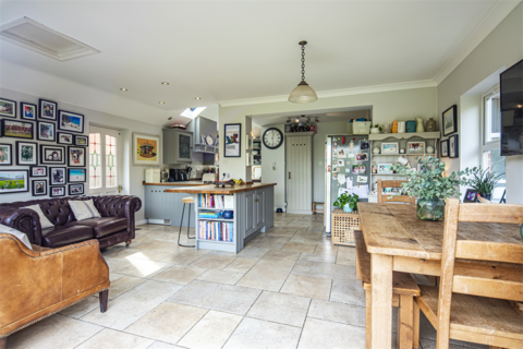 Ingleborough, 5 Milldown Road, Goring, Reading, RG8 0BA