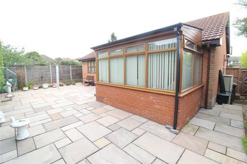 3 bedroom bungalow for sale, Bellhouse Road, Leigh-on-Sea, Essex, SS9