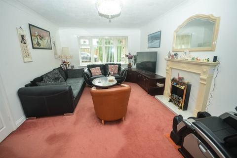 5 bedroom detached house for sale, Eastleigh Close, Boldon Colliery