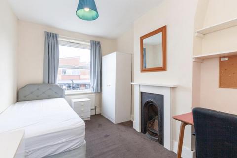 1 bedroom in a house share to rent - Magdalen Road, Oxford, Oxfordshire, OX4