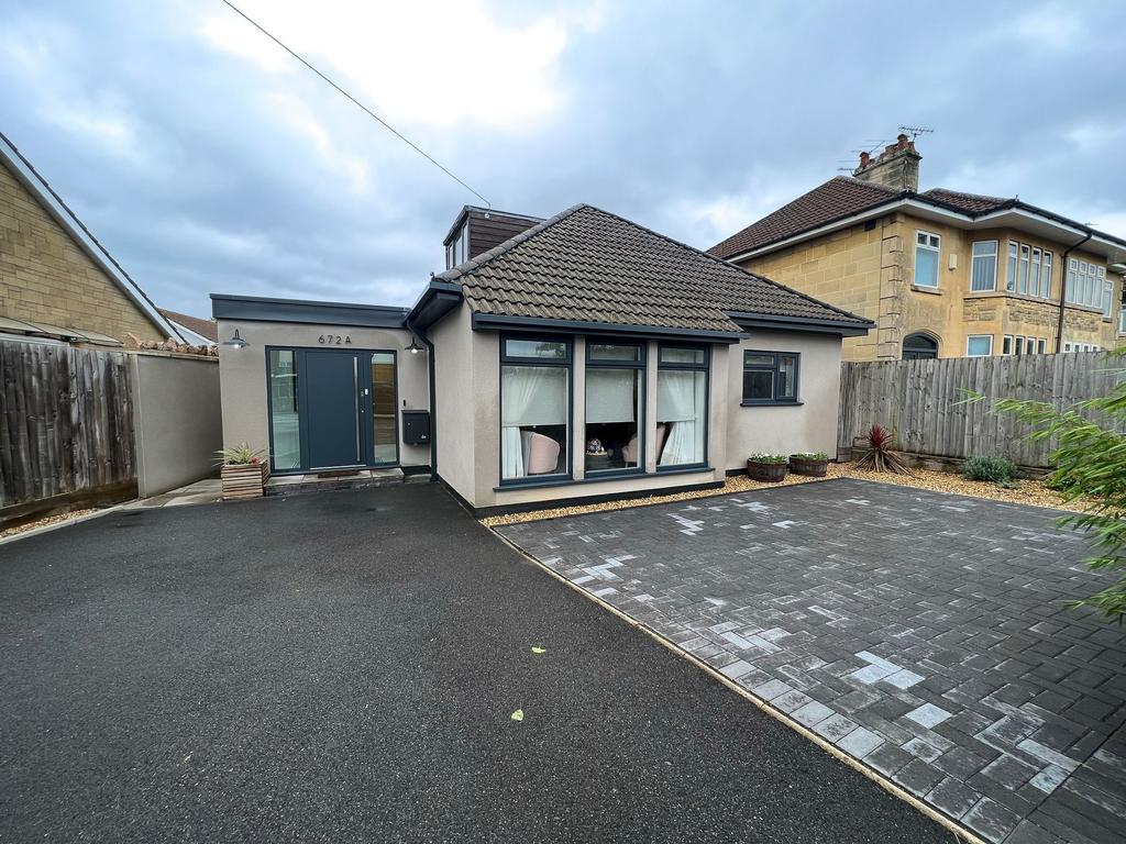 Wells Road, Bristol, BS14 4 bed detached house for sale £675,000