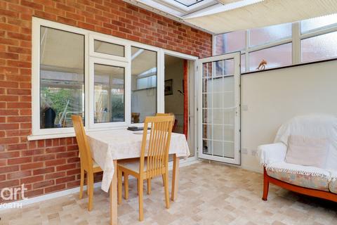 7 Wincote Close, Kenilworth, CV8 2QE