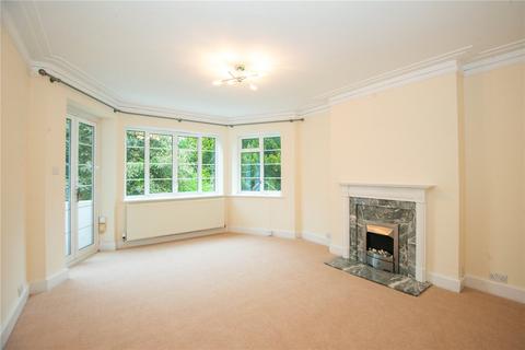 3 bedroom apartment for sale, Chester Close, Chester Avenue, Richmond, TW10