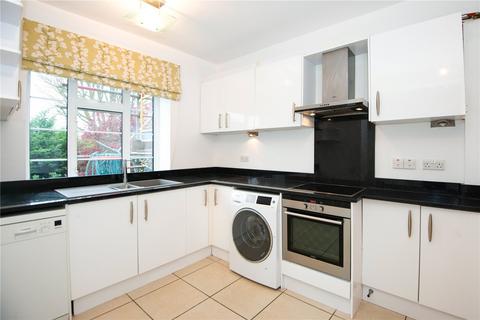 3 bedroom apartment for sale, Chester Close, Chester Avenue, Richmond, TW10