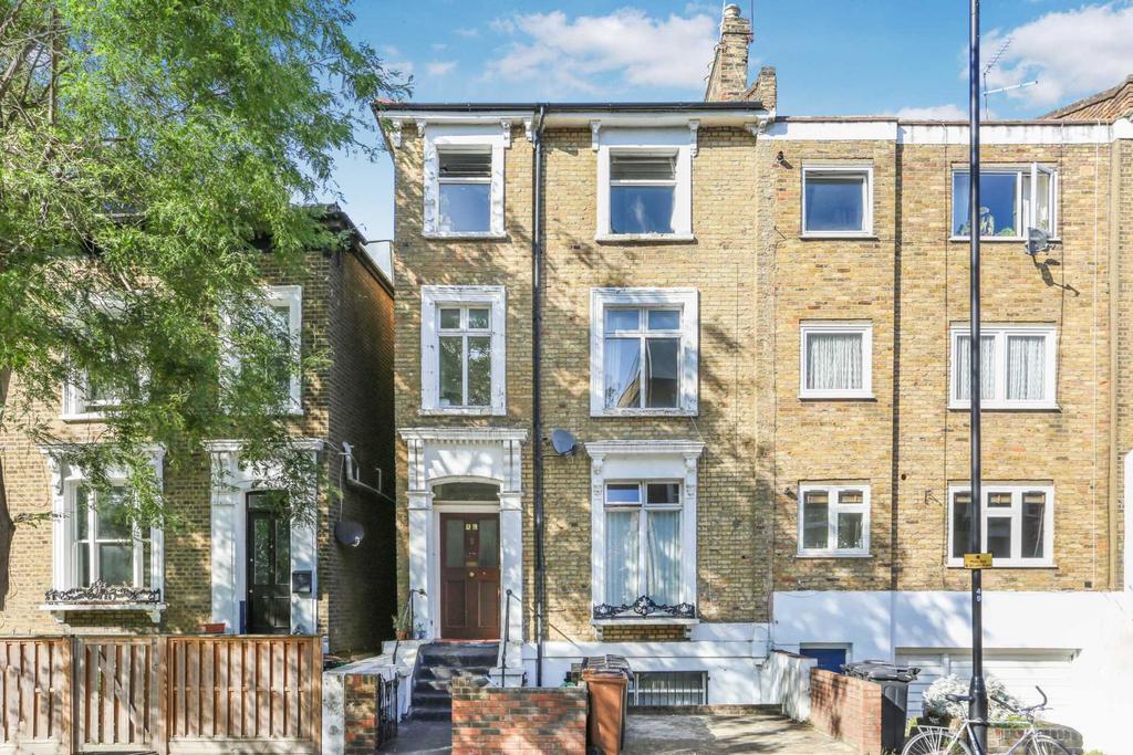 richmond-road-hackney-e8-1-bed-apartment-490-000