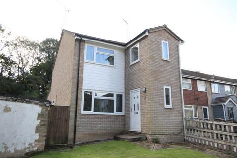 3 bedroom end of terrace house for sale, Ashlea Close, Haverhill CB9