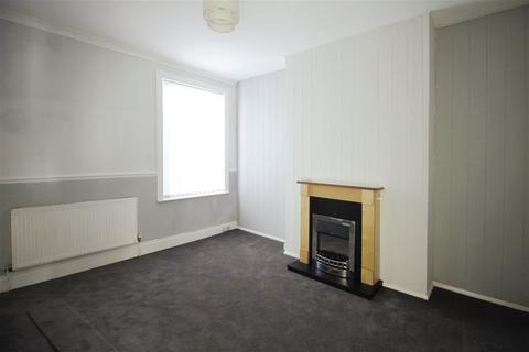 3 bedroom end of terrace house for sale, Osborne Grove, Rhyl, Denbighshire, LL18 1NP